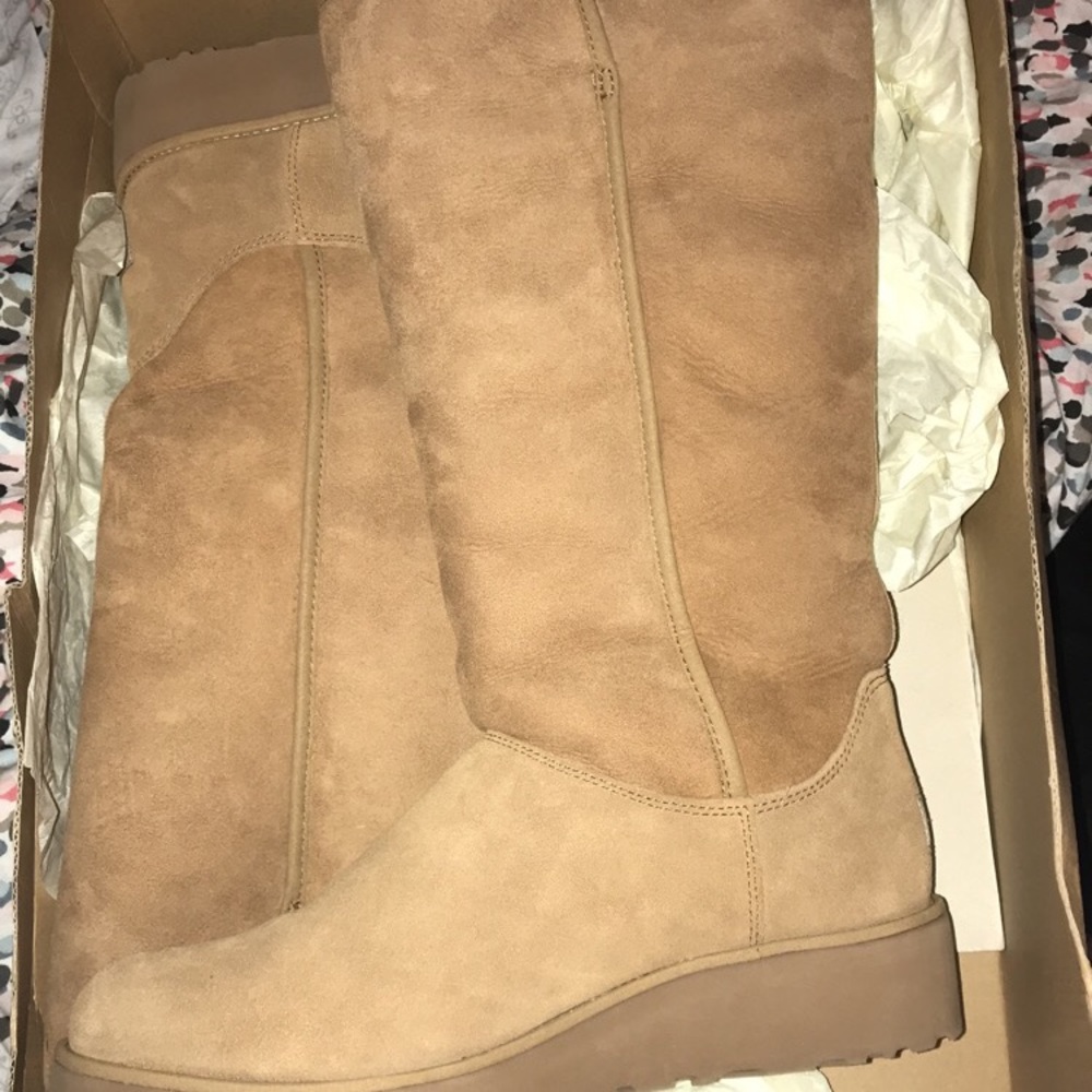 Brand new Kara Ugg’s